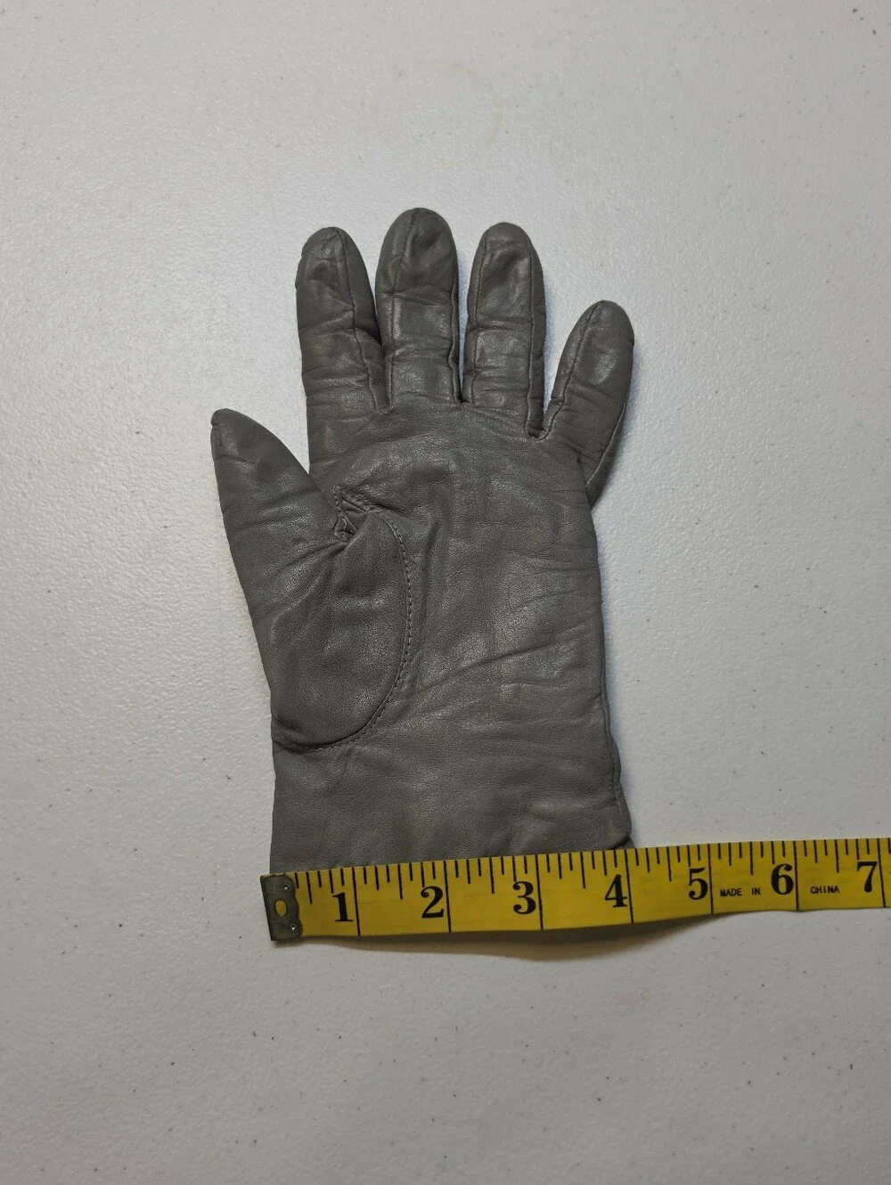 Vintage Leather Driving Gloves Gray with Black Accents And Knot Button